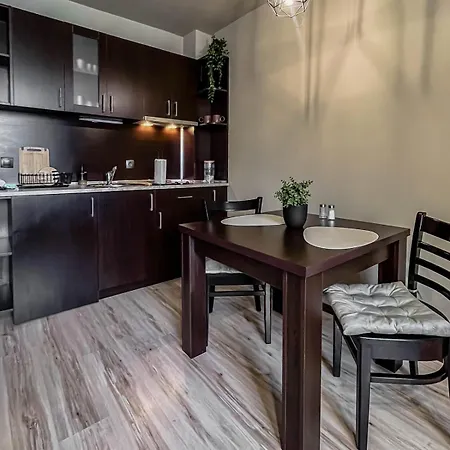 Apartament New! Sunny For 2 Balcony & Free Parking Bansko