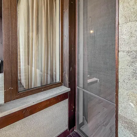Apartament New! Sunny For 2 Balcony & Free Parking *